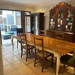 Pinoak Cottages - Constantia