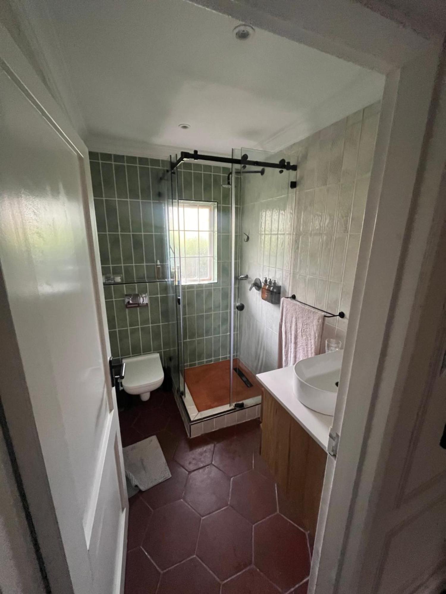 Guest house Pinoak - Constantia Cape Town