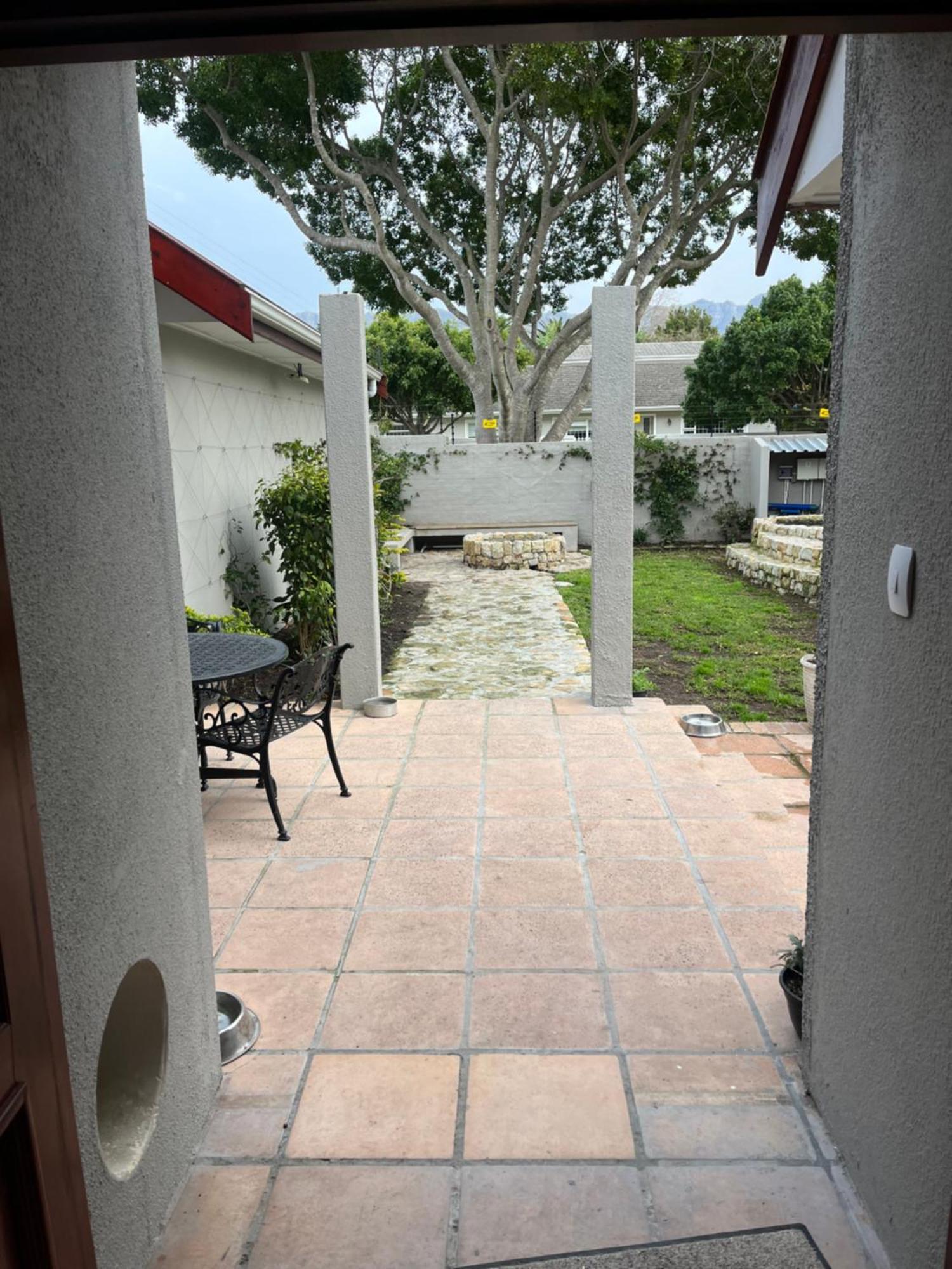 Guest house Pinoak - Constantia