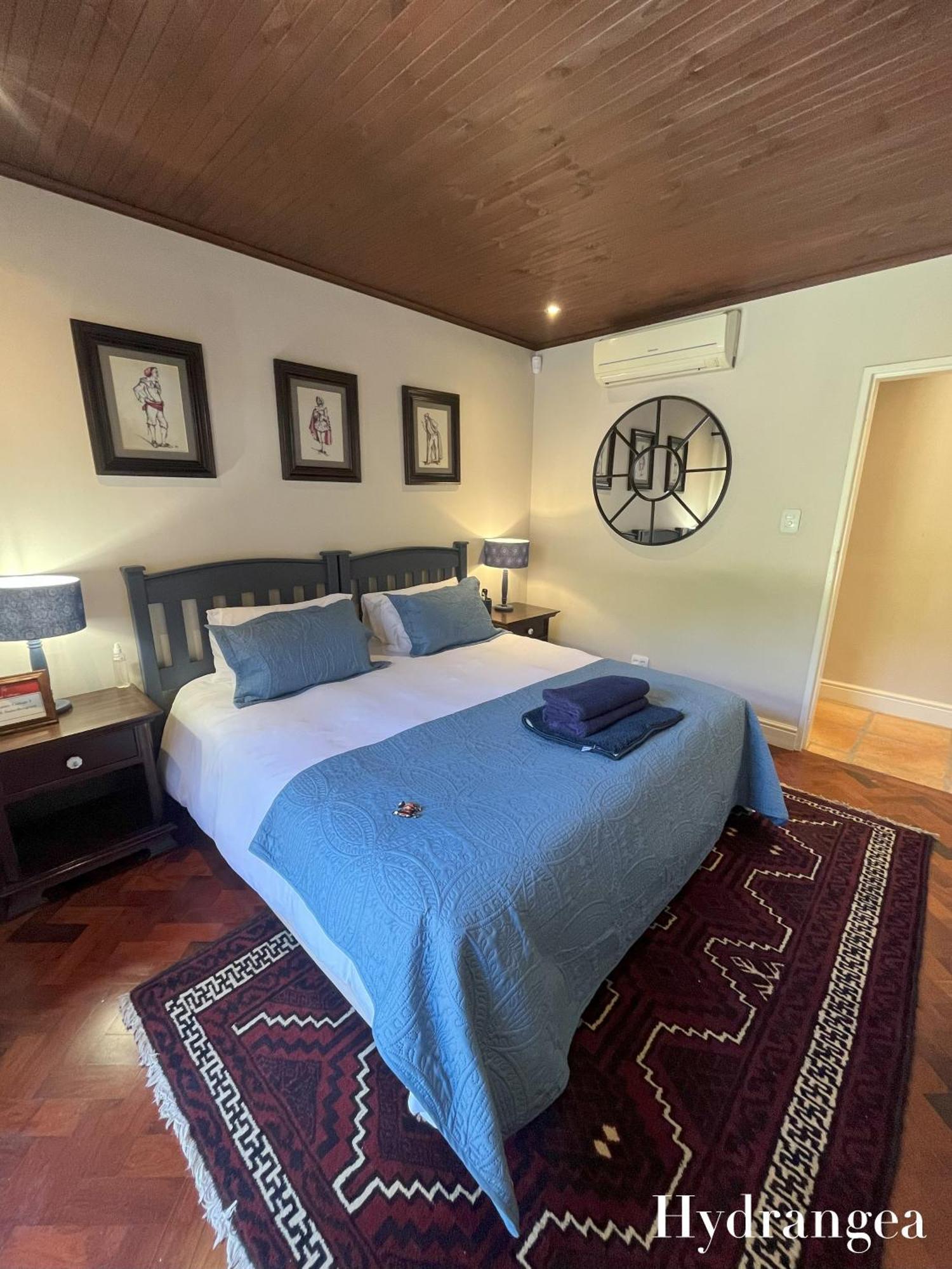 Pinoak - Constantia Guest house