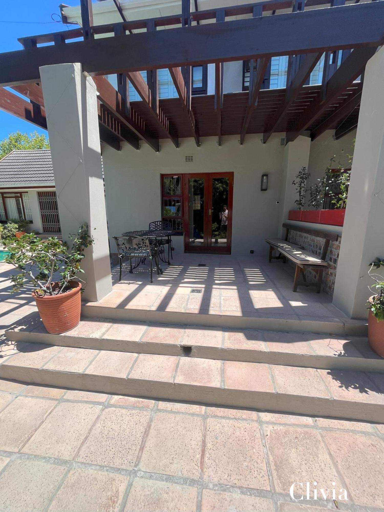 Guest house Pinoak - Constantia 3*