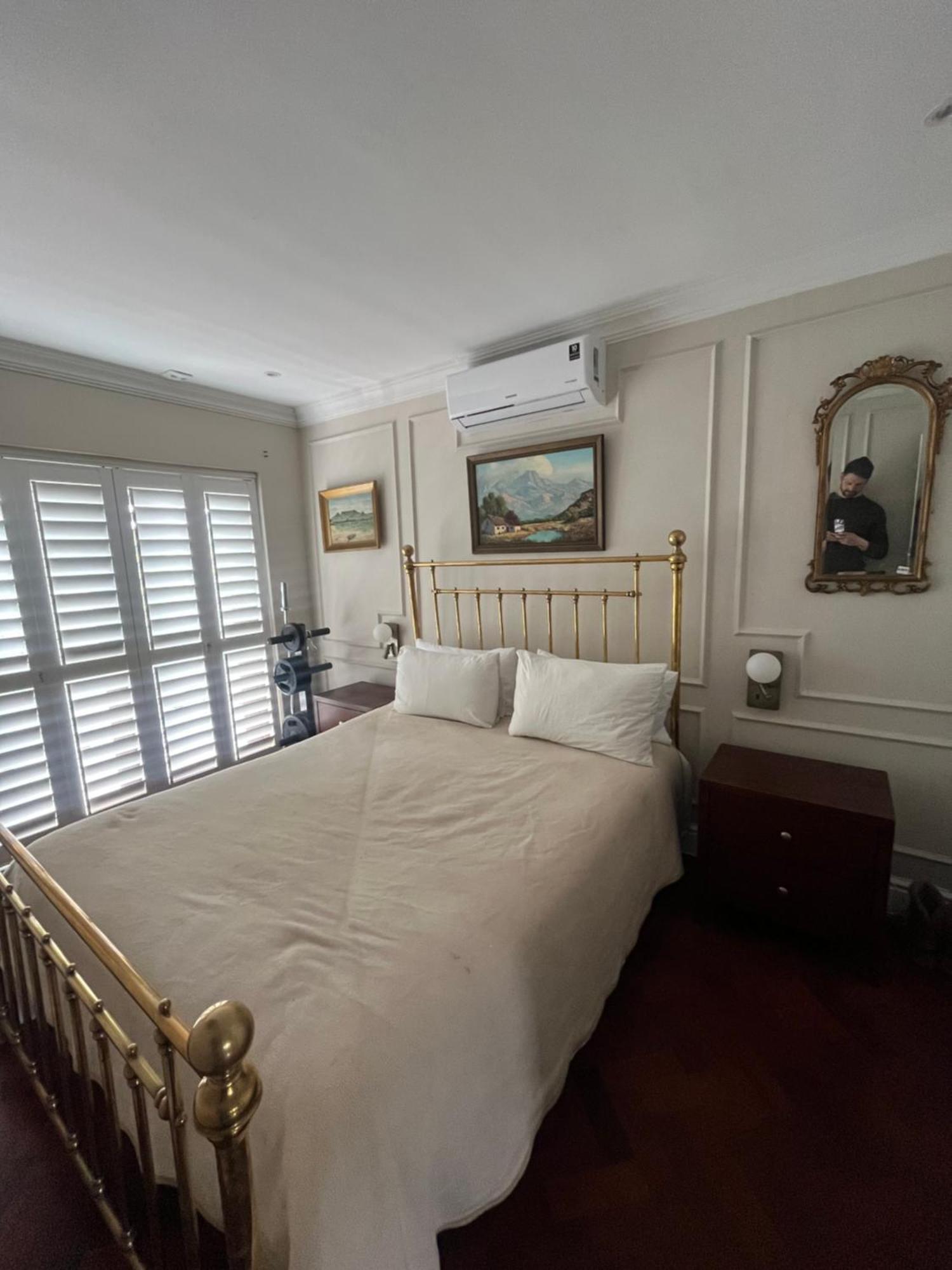 Pinoak - Constantia Cape Town